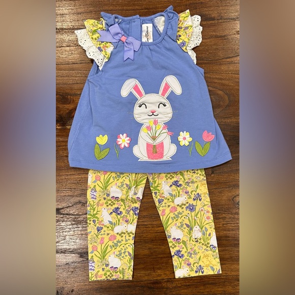 Rare Editions Other - Rare Editions Easter Set - 24 months